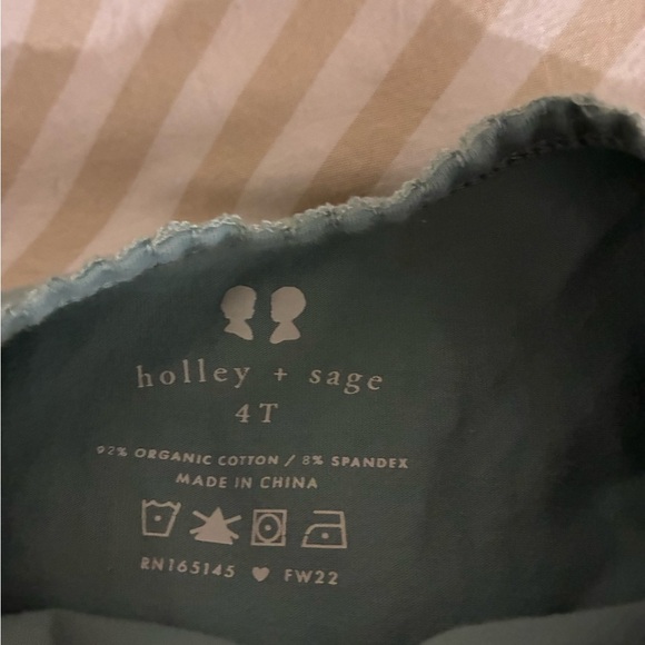 Holley & Sage Green Long Sleeve Top and Skirt Set Size 4T - Picture 5 of 5